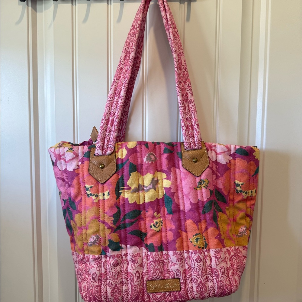 The Pioneer Woman Floral Tote